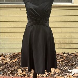 Elegant Black Strapless Dress